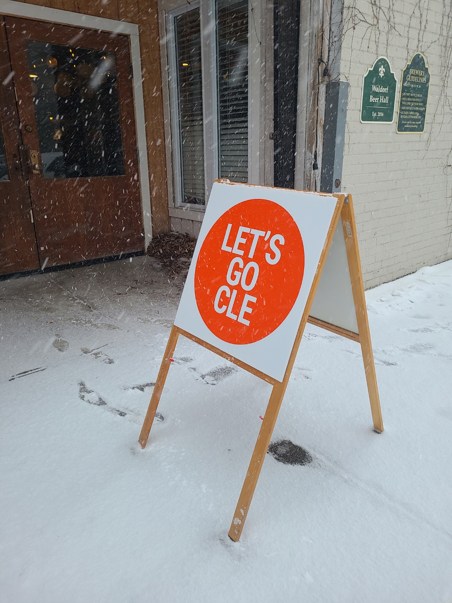 Snowy Cleveland morning